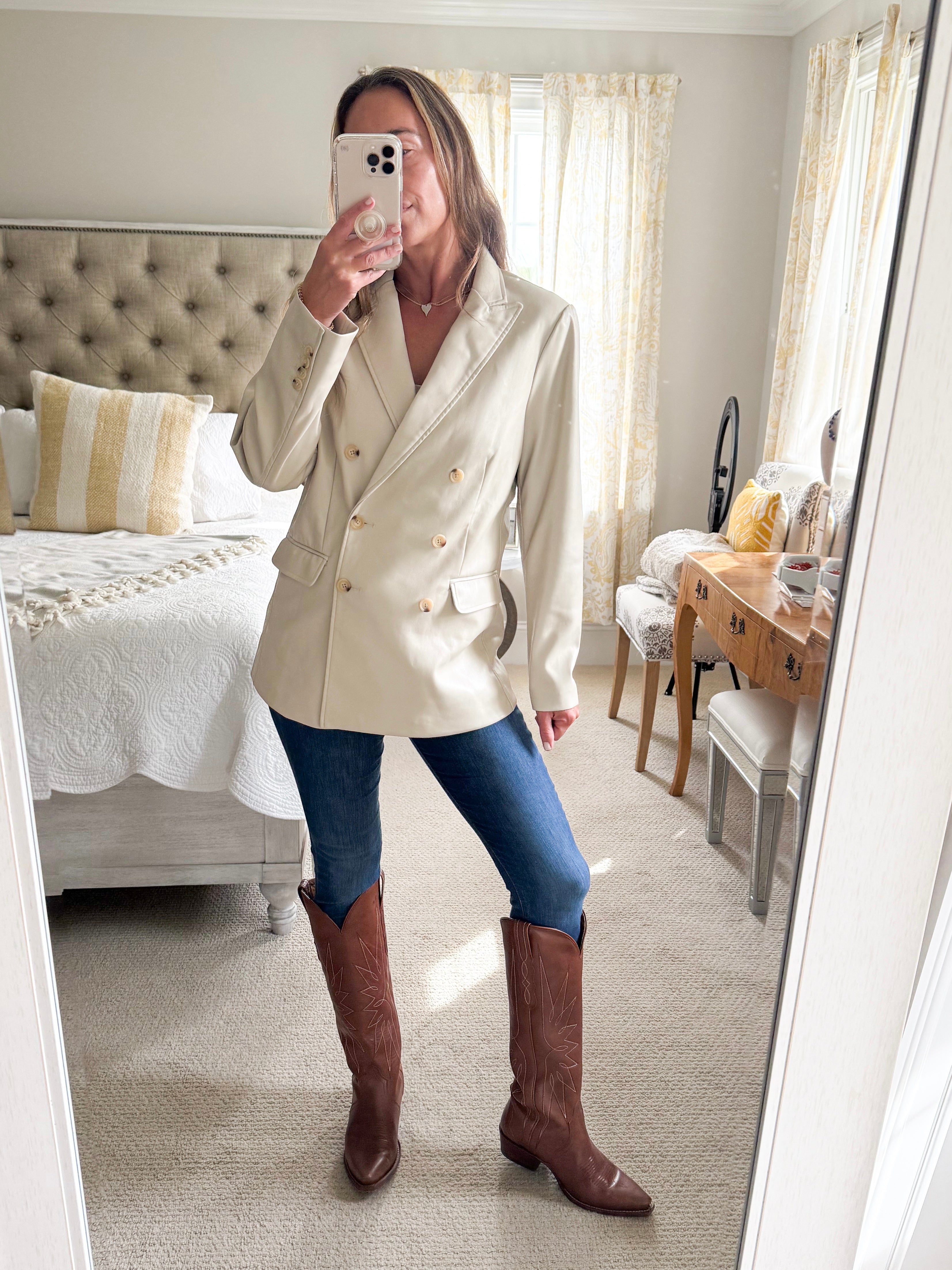 UNREAL FAUX LEATHER BOYFRIEND BLAZER