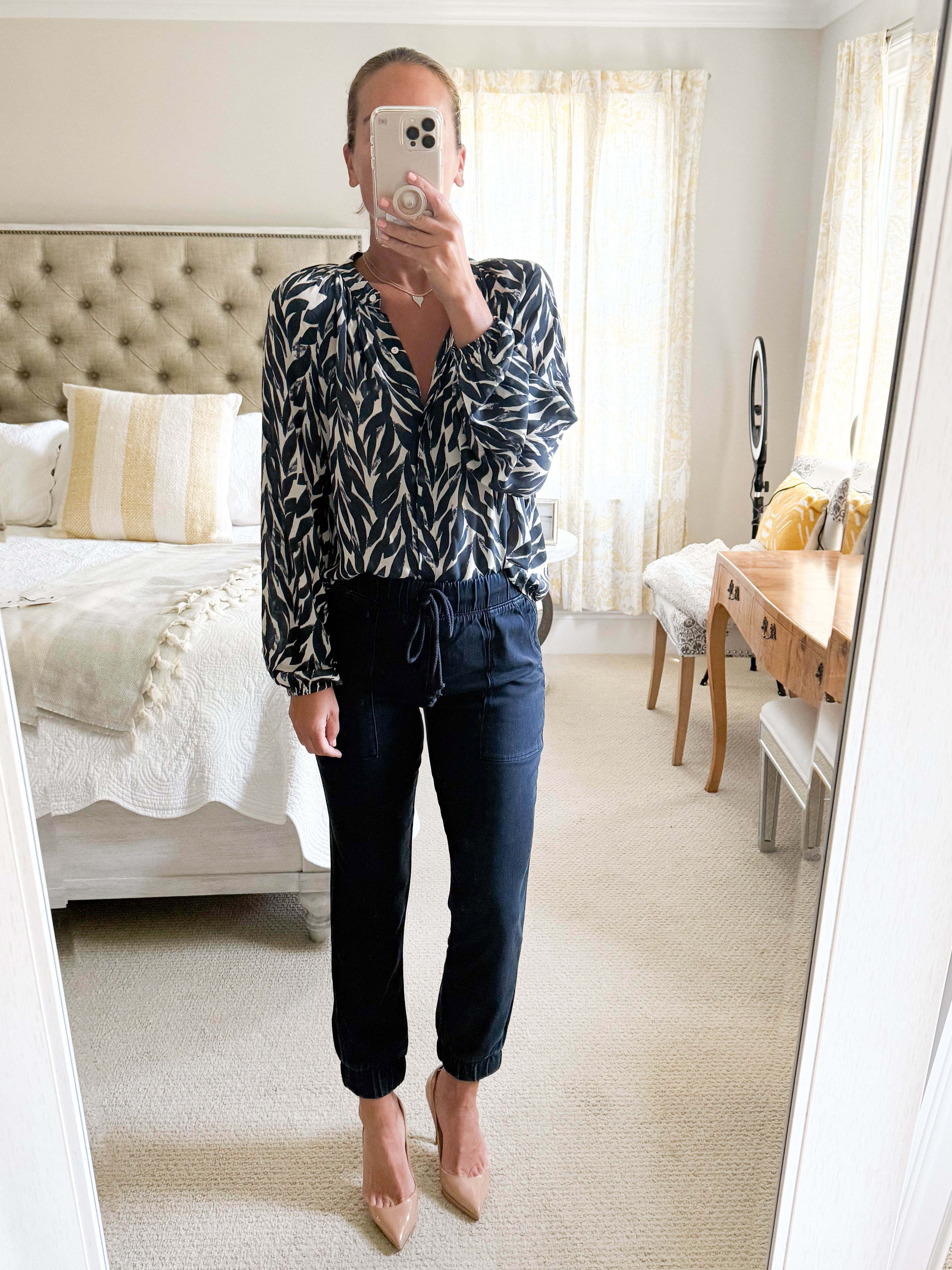 Bella Dahl Pocket Joggers