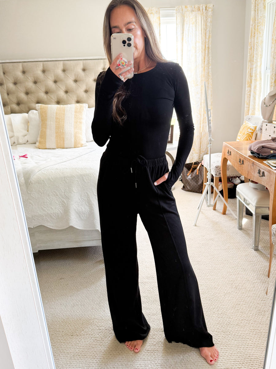 Mila Drawstring Weekend Pant- RUN EASY-BLACK