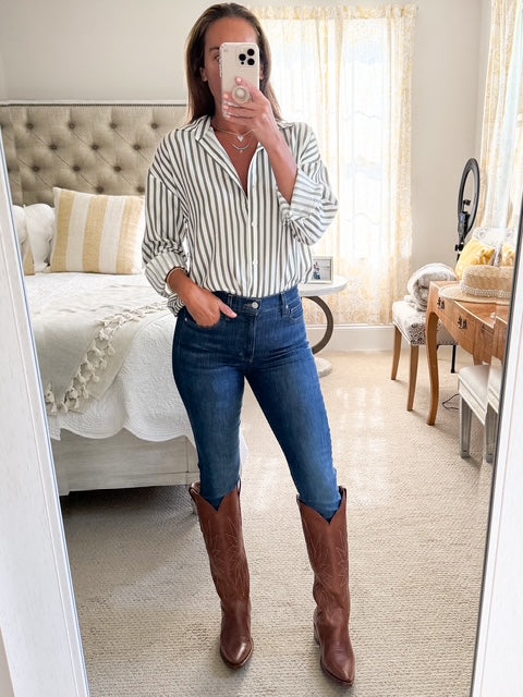 DEAL OF THE DAY: Oversized Button Down- LARGE ONLY