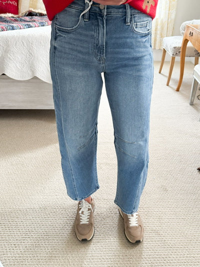 Vervet High Rise Barrel Jean