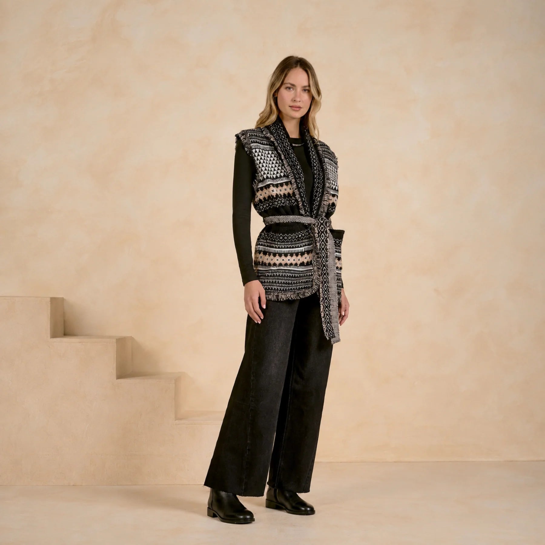 Elan Printed Sleevless Cardigan